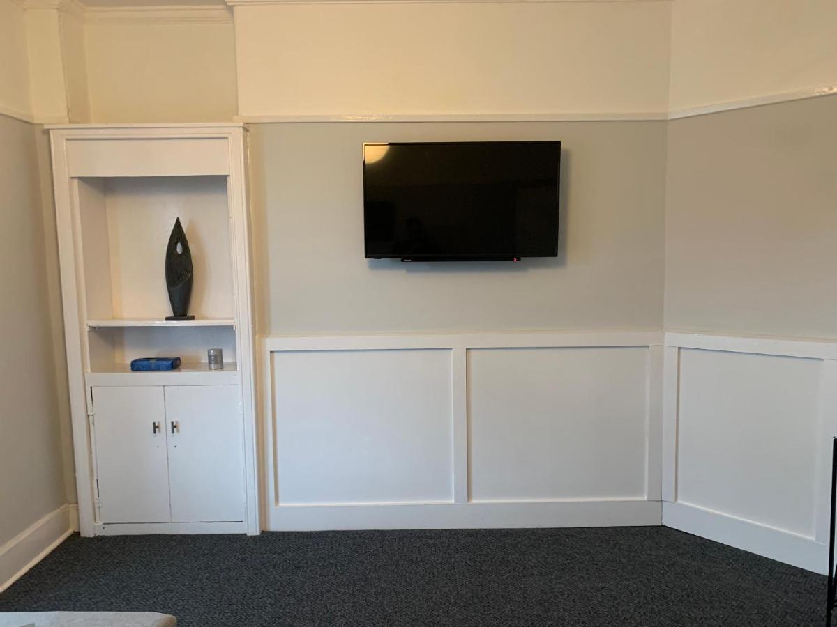 Nelson St Apartment Largs